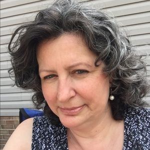 Meet your Posher, Shari